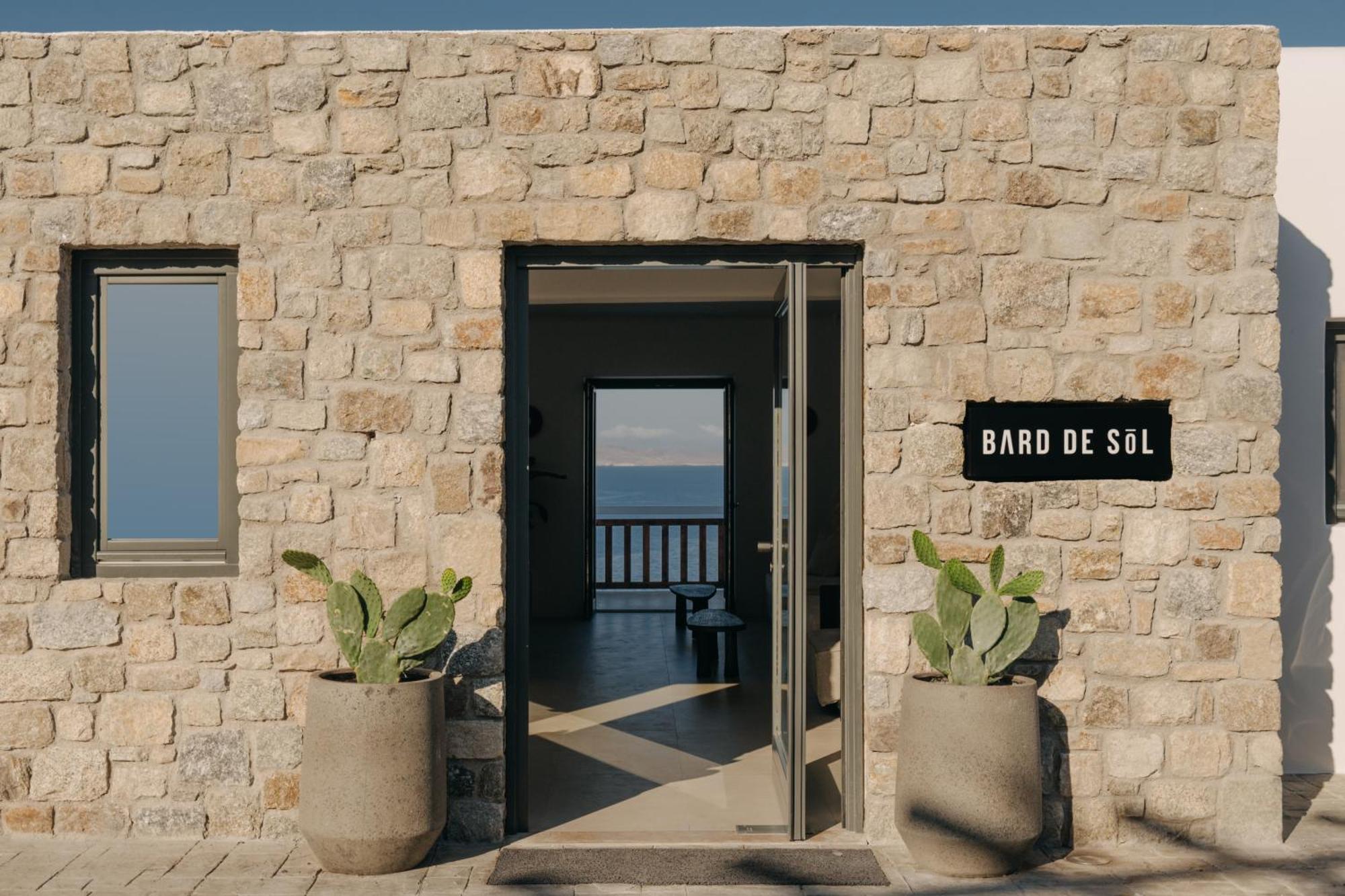 ホテル Bard De Sol Mykonos Town エクステリア 写真